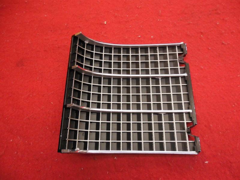 Nos 70 ford ltd xl country squire outer lh grille radiator #d0az-8151-a