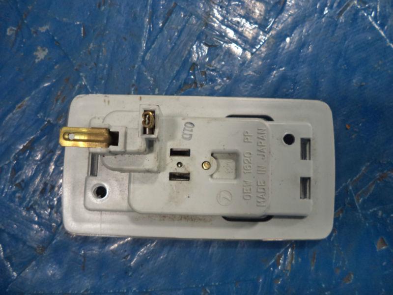 2001-2002 Subaru Forester Rear Trunk Dome Light OEM , US $17.99, image 2