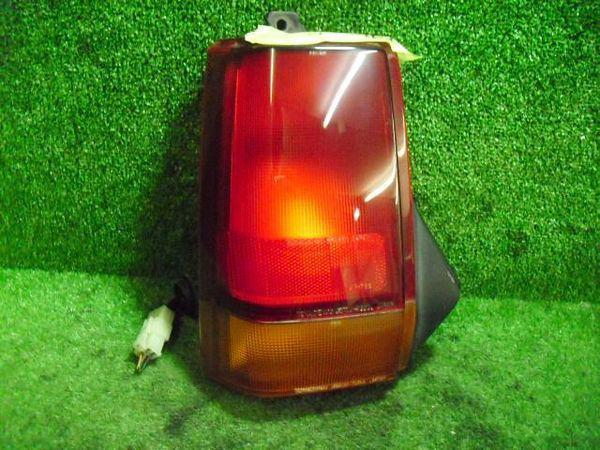 Suzuki alto 1991 rear left combination lamp [2315600]