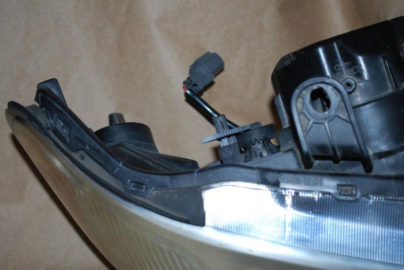 Find 199901 Acura TL 2000 Passenger RIGHT Headlight XENON WITH BALLAST