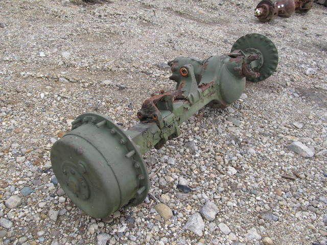 M656 military 8x8 front rear axle assembly unused rockwell m210rdax2 6.40 ratio