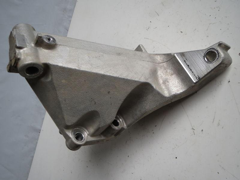 99 01 acura tl 3.2 rear engine motor mount bracket v7