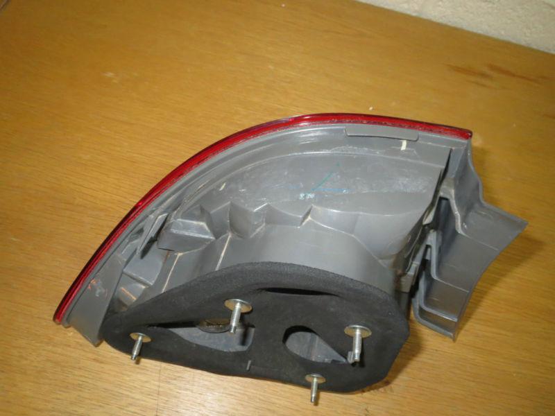 Sell Honda Civic Right OEM Tail Light 2009 2010 2011 in Glendale