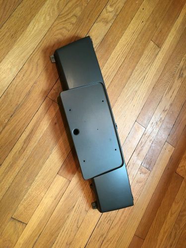 Audi a4 (06-08) license plate bracket front oem mount base holder moulding panel