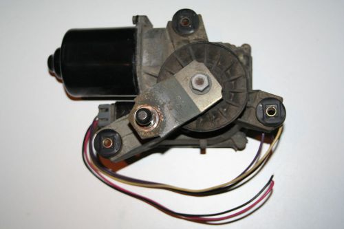 Oem 94-97 chevrolet blazer front windshield wiper motor mount w/intermittent