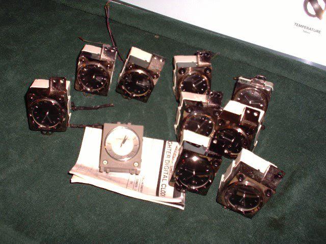 Lincoln dash clock lot