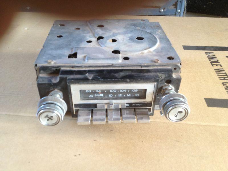 73-87 chevy truck blazer suburban am fm radio factory stock oem