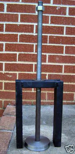 Automotive or tractor cylinder crank in sleeve puller