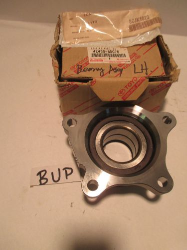 Toyota hub bearing assy 42450-60070 is a genuine oem
