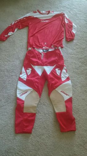 Thor phase riding gear