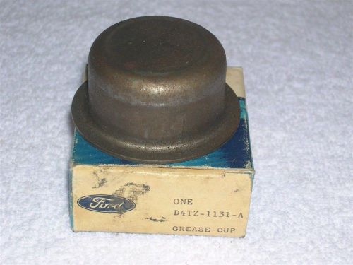 Nos 1976 1977 ford f250 4wd truck dana front axle grease cap d4tz-1131-a
