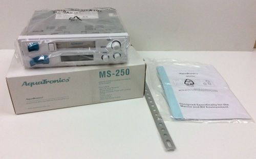 New aquatronics audiovox ms250 white am/fm radio w/ cassette player marine &amp; rv