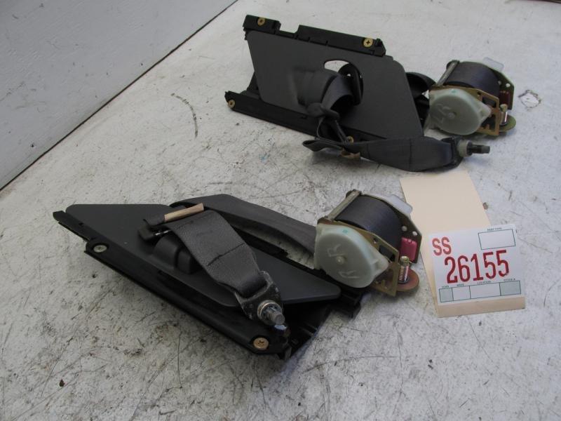 98 99 00 RODEO LEFT DRIVER RIGHT PASSENGER REAR SEAT BELT SEATBELT RETRACTOR OEM, US $79.99, image 2