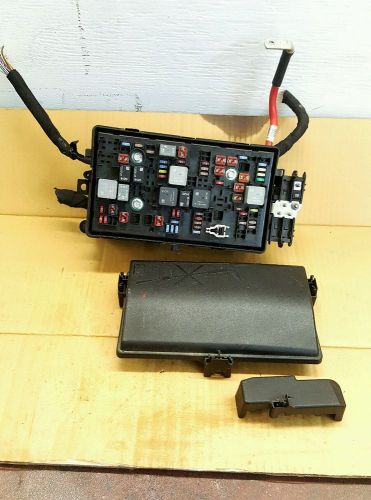 Fuse box , engine compartment 2011 11 buick lacrosse 2.4
