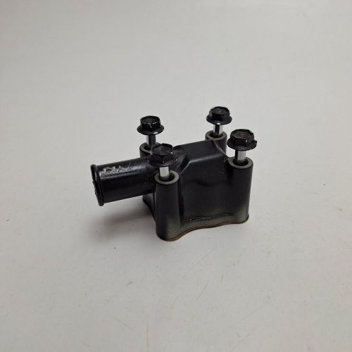 2000 Suzuki DF25 4 Stroke 25hp Outboard Motor 11181-89J00-019 Thermostat Cover, US $25.97, image 6