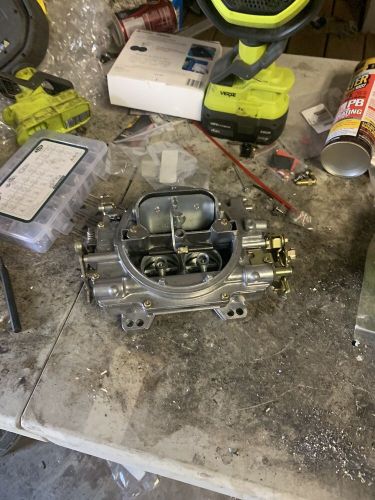 edelbrock carburetor 600 cfm manual choke, US $200.00, image 2
