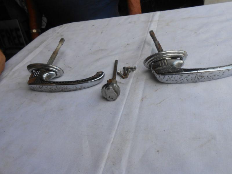 1949 PLYMOUTH EXTERIOR DOOR HANDLEs w/ 1 LOCK CYLINDER. ORIGINAL, US $39.99, image 2