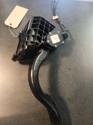 2009 F-150 Acceleration Pedal Part # 9L3A-9F836-AC, US $79.95, image 5