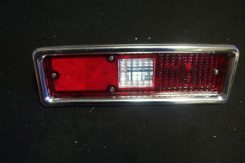 1972 72 chevrolet nova oer rh passenger side tail light assembly a26025 hot rod