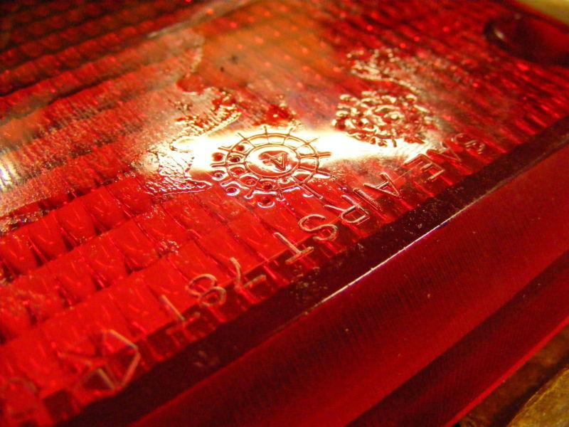 1978-93DODGE VAN TAIL LIGHT LENS RH NOS 4057972 79 80 81 82 83 84 85 86 87 88 89, US $19.99, image 4