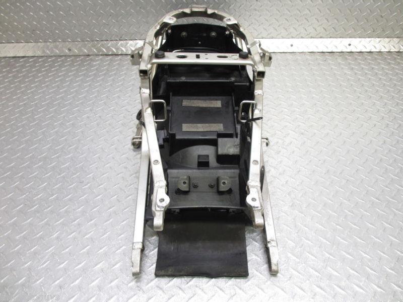 2000 98 99 00 01 02 03 suzuki tl1000r tlr1000 tl tlr subframe sub frame