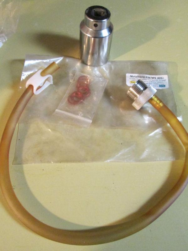 Audi a4 engine oil drain valve kit - comes with 36mm oil housing socket used