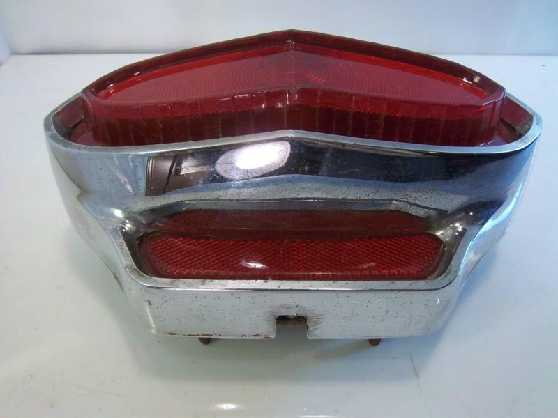 1959 oldsmobile dynamic 88 tail light assembly. nice