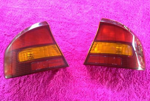 2000-2004 subaru legacy tail lights left & right
