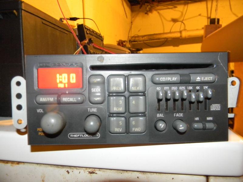 1997-2003 pontiac grand prix oem radio/ cd player