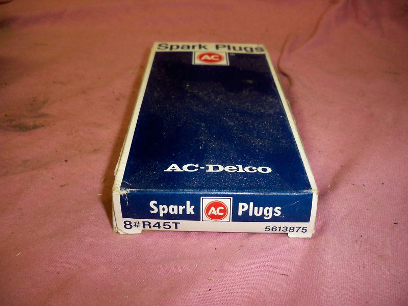 Sell AC Spark Plugs R45T set of 8 in Potomac, Maryland, US, for US 10.00