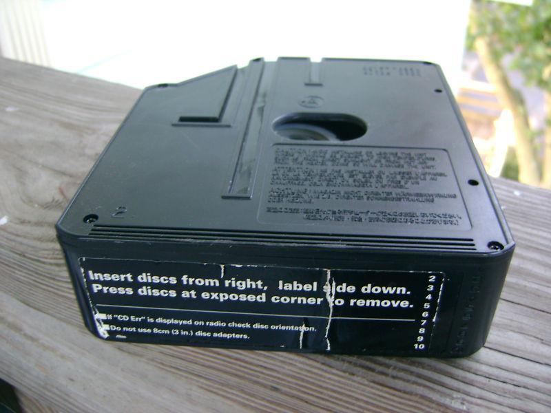 1999-2000-2001-2002-2003- 2004 jeep grand cherokee cd magazine cartridge oem