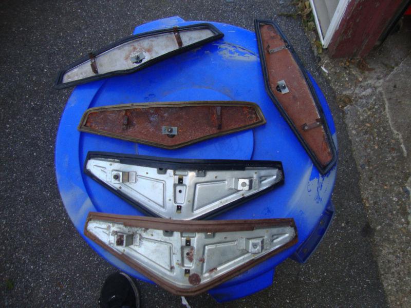 70 71 72 CUTLASS 442 STEERING WHEEL MIDDLES, US $15.99, image 6