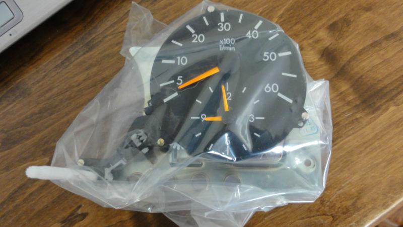 NOS OEM VDO Mercedes W201 190D 2.2 2.5 Turbo Diesel Tach Tachometer Clock Guage, US $229.95, image 2