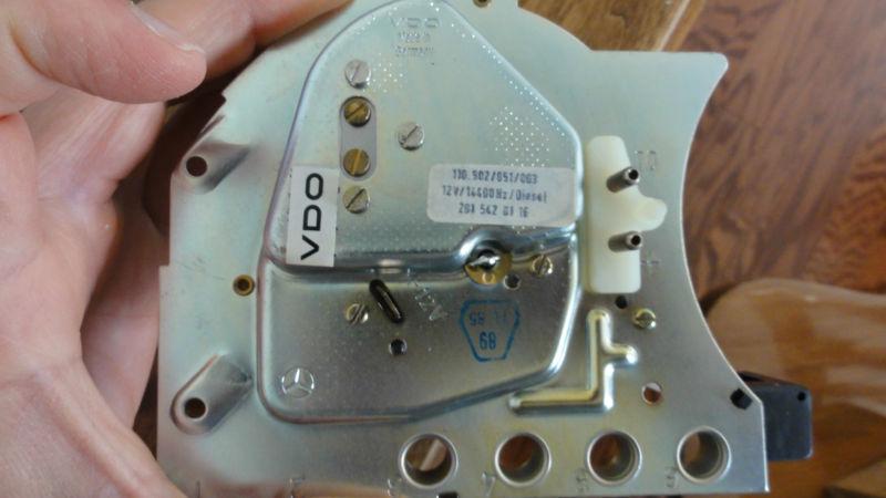 NOS OEM VDO Mercedes W201 190D 2.2 2.5 Turbo Diesel Tach Tachometer Clock Guage, US $229.95, image 12