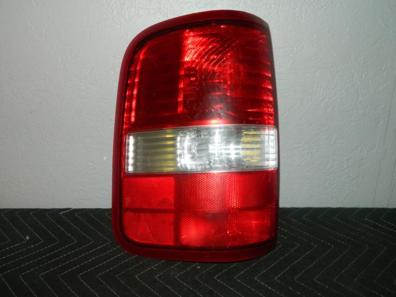 Sell OEM 20042008 FORD F150 LEFT / DRIVER SIDE TAIL LIGHT ASSEMBLY in