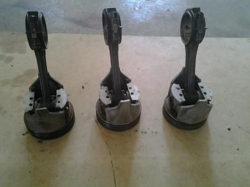 Mercruiser 120hp 4cyl 2.5l  pistons & rod 