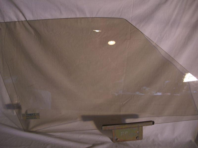 Alfa romeo milano or 75 - passenger side front door window