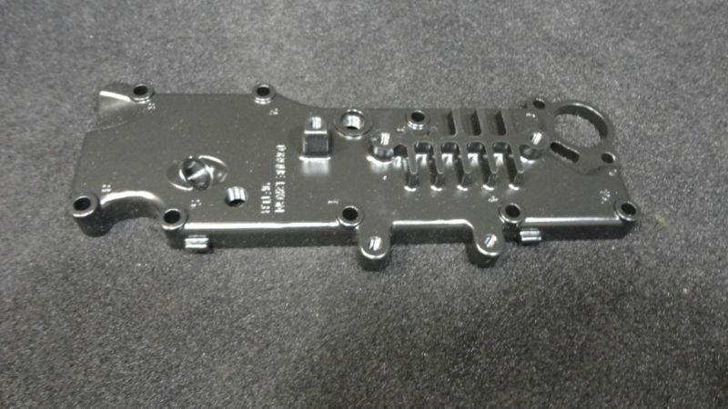 Exhaust cover #893691 mercury/mariner 2006/2010 30/40hp outboard boat part #1