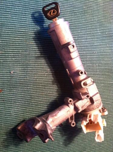 1997 1998 1999 lexus es300 camry toyota *45020-33-4* ignition switch with key