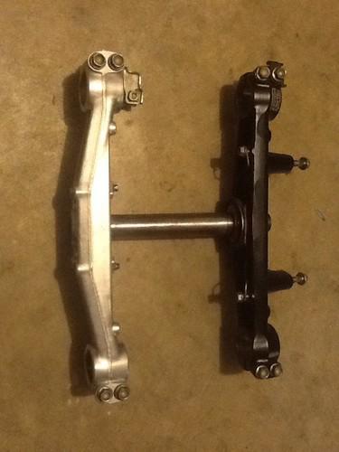 1987 honda atc 200x triple tree, fits 1986 also