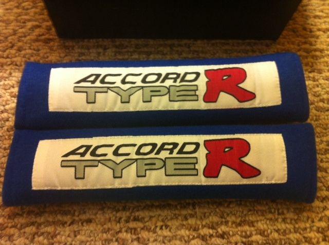 Car seat belt cover accord