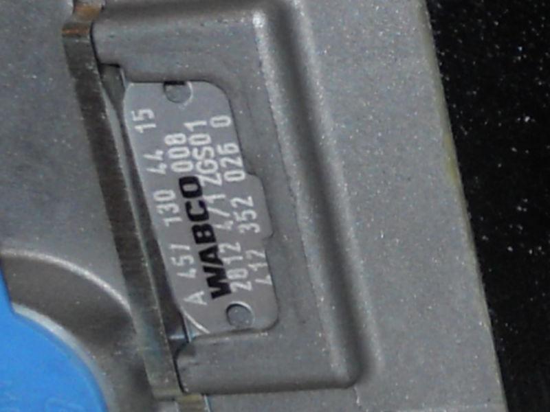 New Mercedes Air Compressor, US $320.00, image 2