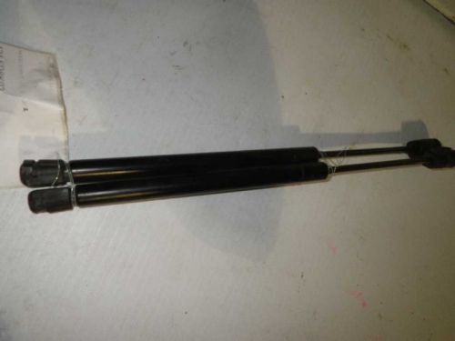 F150      2003 hood strut 40492