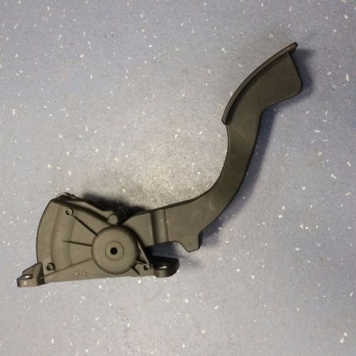 Purchase throttle pedal Volvo V50 S40 4M519F836AH 2.0D 2004 2005 06 07