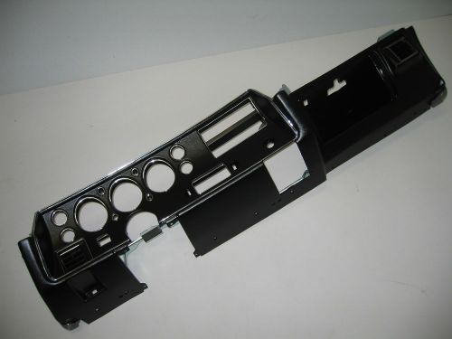 70 71 72 chevelle ss dash bezel with  vents