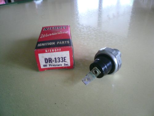 Dr 133e niehoff oil pressure switch cadillac special skylark century nos vintage