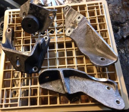 2000 arctic cat zl 600 efi , engine mounts