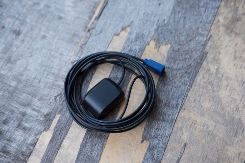 Gps antenna fakra blue