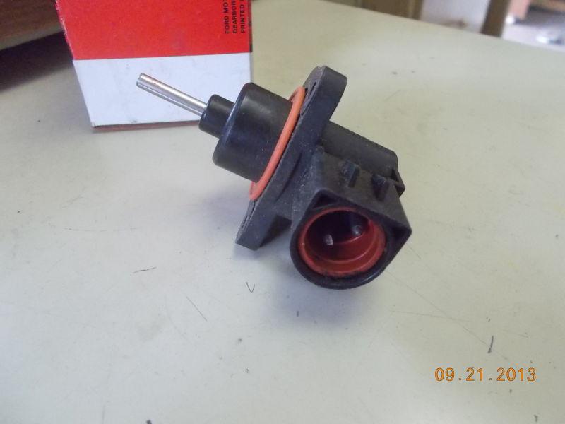 New oem 1980 lincoln mark vi 5.0 5.8 exhaust gas recirculation valve sensor