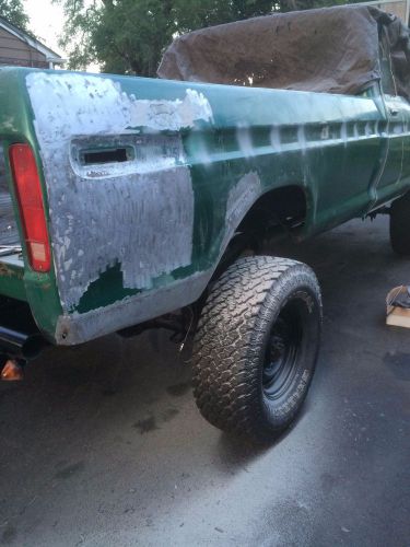 1976 ford f250 bed w/ tailgate